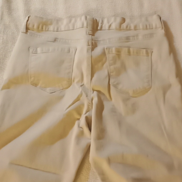 Bandolina Mandie Pants Size 12 P. Short Cream Color - Picture 6 of 6